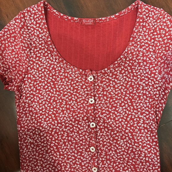 Brandy Melville Top with Buttons - Picture 3 of 3